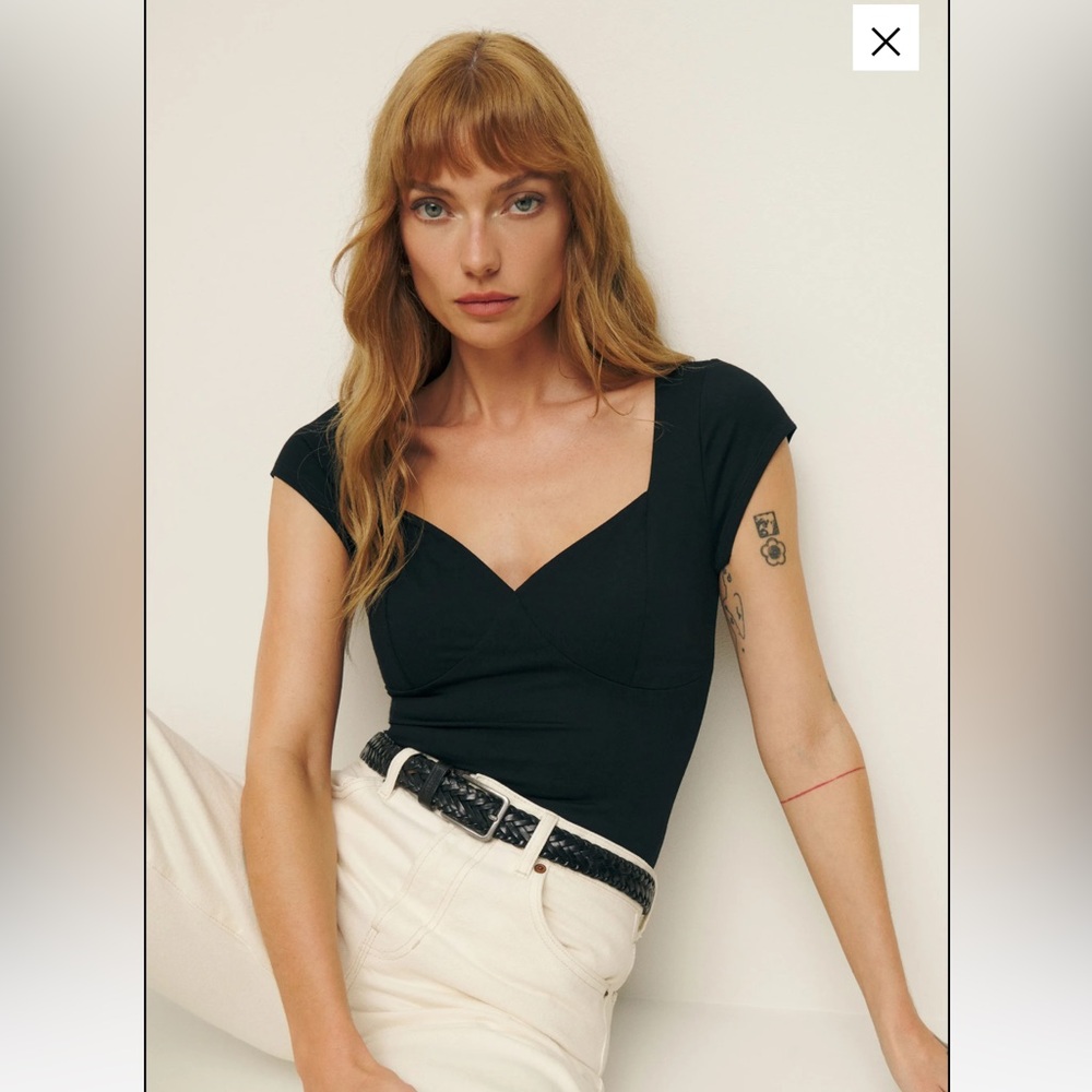 Reformation Black Sweetheart Cap-Sleeve Top M